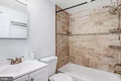 8852 Welbeck Way, Montgomery Village, MD 20886 - Photo 10