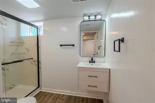 12324 Centerhill St, Silver Spring, MD 20902 - Photo 24