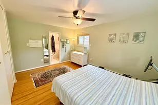 6424 Hollins Dr, Bethesda, MD 20817 - Photo 18