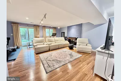 6424 Hollins Drive, Bethesda, MD 20817 - Photo 26