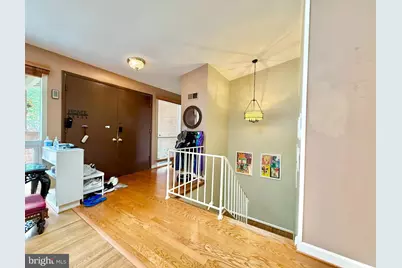 6424 Hollins Drive, Bethesda, MD 20817 - Photo 8