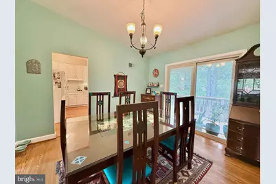 6424 Hollins Drive, Bethesda, MD 20817 - Photo 10