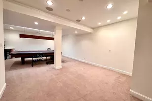 307 Creek Valley Ln, Rockville, MD 20850 - Photo 40