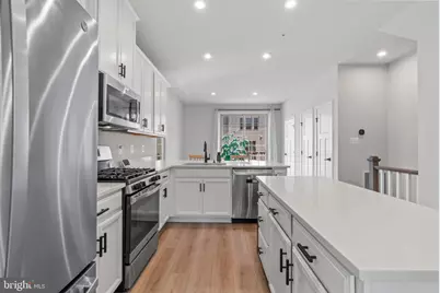 9826 Posterity Ln, Montgomery Village, MD 20886 - Photo 12