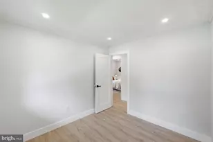 13710 Arctic Ave, Rockville, MD 20853 - Photo 32