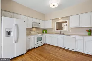 17976 Dumfries Cir, Olney, MD 20832 - Photo 6