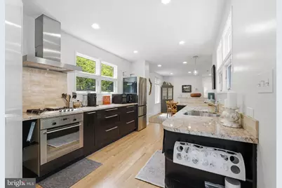 9109 Bradford Road, Silver Spring, MD 20901 - Photo 22