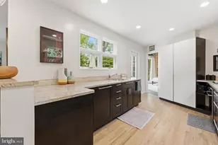 9109 Bradford Rd, Silver Spring, MD 20901 - Photo 20