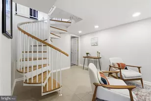 9109 Bradford Rd, Silver Spring, MD 20901 - Photo 36