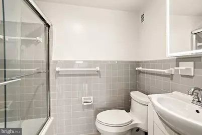 10500 Rockville Pike #605, Rockville, MD 20852 - Photo 24