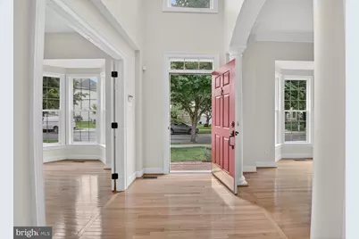 404 Misty Knoll Drive, Rockville, MD 20850 - Photo 4