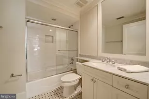 8800 Saunders Ln, Bethesda, MD 20817 - Photo 60