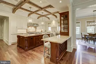 8800 Saunders Ln, Bethesda, MD 20817 - Photo 16