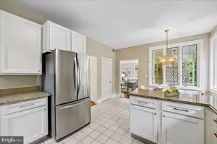 112 Quincy St, Chevy Chase, MD 20815 - Photo 14