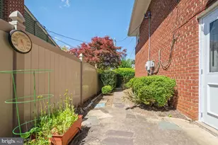 5916 Greentree Rd, Bethesda, MD 20817 - Photo 24