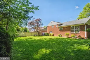 5916 Greentree Rd, Bethesda, MD 20817 - Photo 26