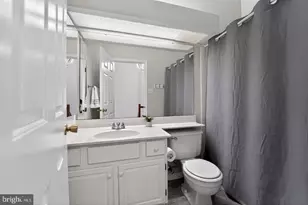 708 Suffield Dr, Gaithersburg, MD 20878 - Photo 16