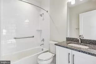3675 Chevy Chase Lake Dr, Chevy Chase, MD 20815 - Photo 22
