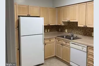 3005 S Leisure World Boulevard #523, Silver Spring, MD 20906 - Photo 4