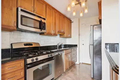 10500 Rockville Pike #1120, North Bethesda, MD 20852 - Photo 8