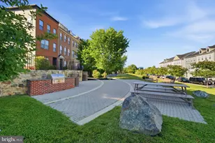 121 Travilah Crst Ter, Rockville, MD 20850 - Photo 52