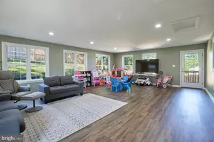 1007 Venice Dr, Silver Spring, MD 20904 - Photo 16