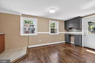 101 N Horners Ln, Rockville, MD 20850 - Photo 8