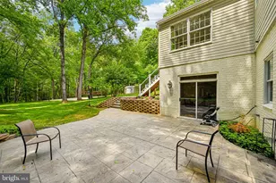 6621 Belle Chase Ct, Gaithersburg, MD 20882 - Photo 10