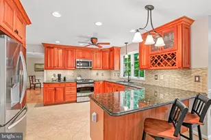 6621 Belle Chase Ct, Gaithersburg, MD 20882 - Photo 16