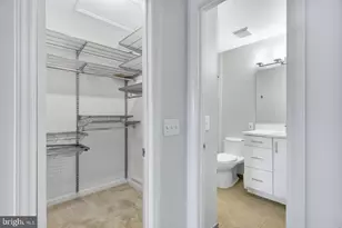5716 Chapman Mill Dr, Rockville, MD 20852 - Photo 22