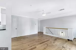 5716 Chapman Mill Dr, Rockville, MD 20852 - Photo 10