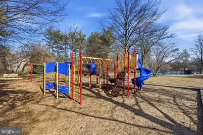 5716 Chapman Mill Drive #150, Rockville, MD 20852 - Photo 32