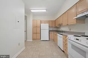 2904 N Leisure World Blvd, Silver Spring, MD 20906 - Photo 30