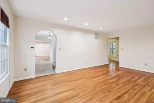 8020 Lakenheath, Potomac, MD 20854 - Photo 8