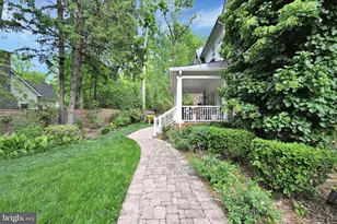 6907 Bradley Blvd, Bethesda, MD 20817 - Photo 134
