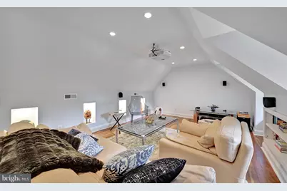 6907 Bradley Boulevard, Bethesda, MD 20817 - Photo 106