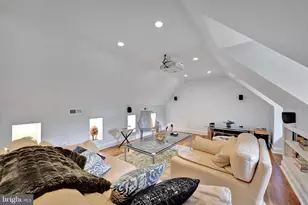 6907 Bradley Blvd, Bethesda, MD 20817 - Photo 106
