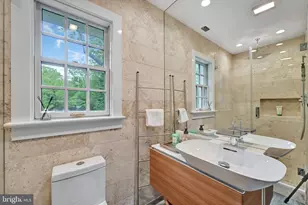 6907 Bradley Blvd, Bethesda, MD 20817 - Photo 78