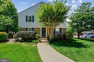 17713 Lochness Cir, Olney, MD 20832 - Photo 1