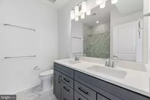 2042 Henson Norris St, Rockville, MD 20850 - Photo 24