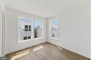 2042 Henson Norris St, Rockville, MD 20850 - Photo 42