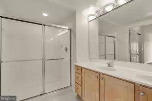 7915 Eastern Ave, Silver Spring, MD 20910 - Photo 8