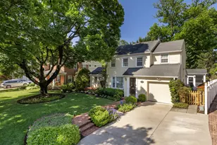 7822 Moorland Ln, Bethesda, MD 20814 - Photo 4