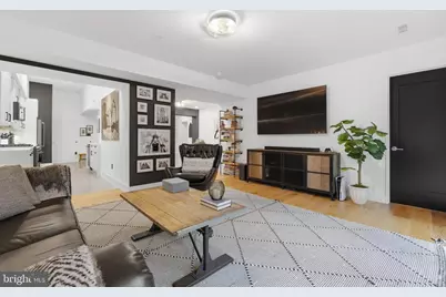 2701 Hume Drive #400, Silver Spring, MD 20910 - Photo 6