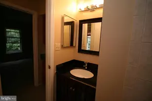 512 Suffield Dr, Gaithersburg, MD 20878 - Photo 16