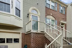 18637 Clovercrest Cir, Olney, MD 20832 - Photo 46