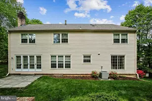9208 Fall River Ln, Potomac, MD 20854 - Photo 46