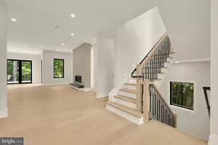 8314 Thoreau Dr, Bethesda, MD 20817 - Photo 10