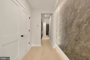 8314 Thoreau Dr, Bethesda, MD 20817 - Photo 52