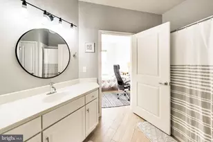 8045 Newell St, Silver Spring, MD 20910 - Photo 26